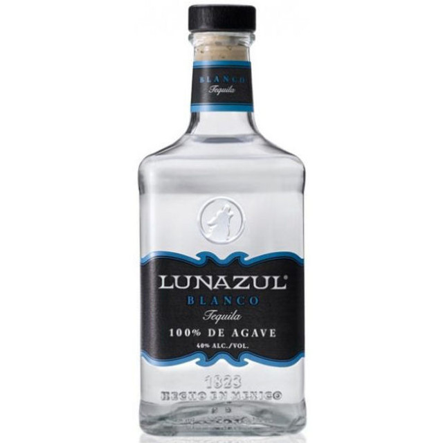 Lunazul Blanco Tequila. — 1750ml